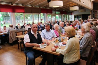 + Gemtliches Beisammensein