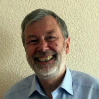  Norbert Alaze
